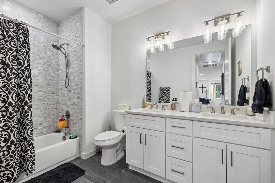 More Photos Of , Fort Worth Multifamily For Sale