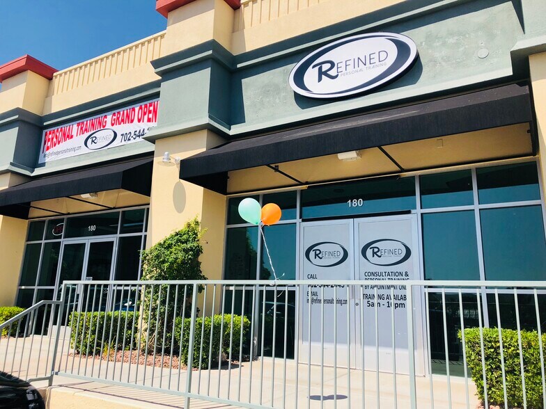 More Photos Of 11251 S Eastern Ave, Henderson Storefront For Lease