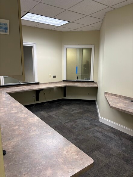 More Photos Of 6480 Main St, Buffalo Medical For Sale