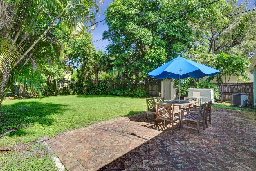 More Photos Of 423 SE 19th St, Fort Lauderdale Office Residential For Lease