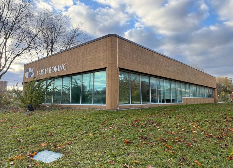 More Photos Of 1775 N Sheridan Way, Mississauga Office For Lease