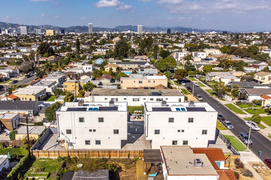 More Photos Of 1923 Carmona Ave, Los Angeles Multifamily For Sale