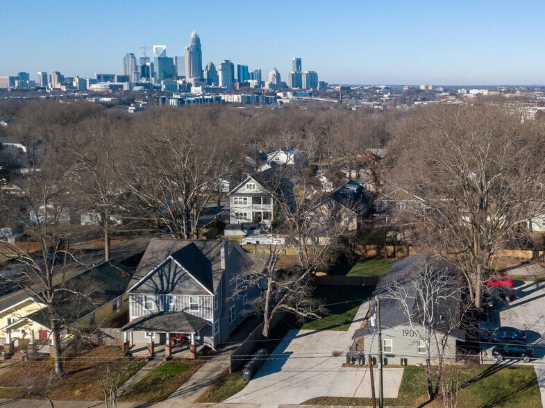 Primary Photo Of , Charlotte Multifamily For Sale