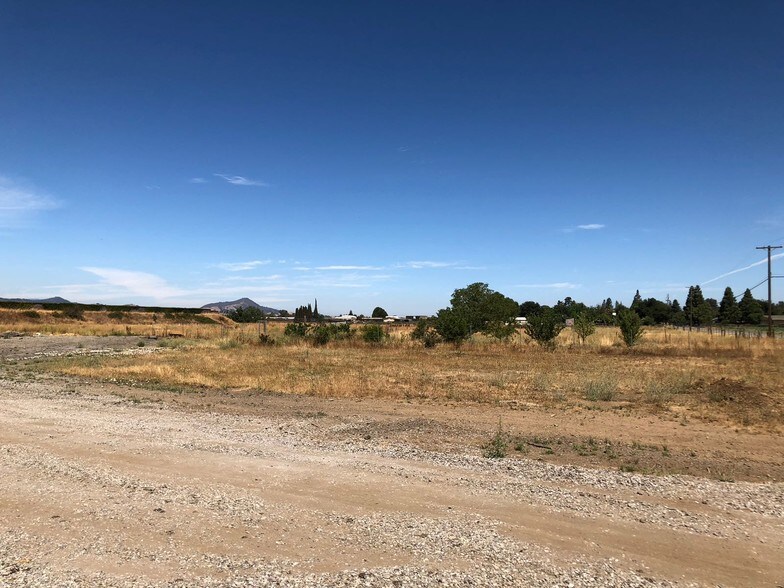 More Photos Of 12305 Sycamore Ave, San Martin Land For Sale
