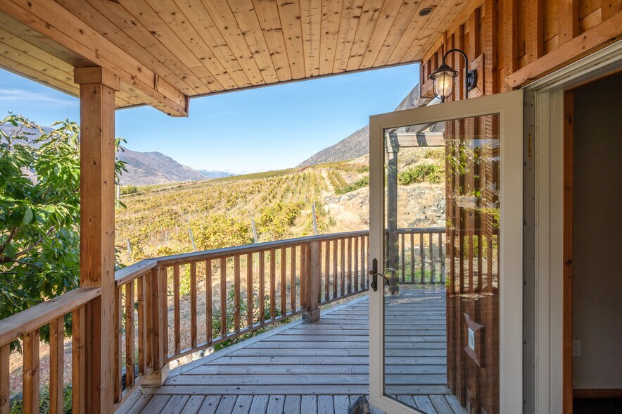 More Photos Of 1002 British Columbia 3, Cawston Winery Vineyard For Sale