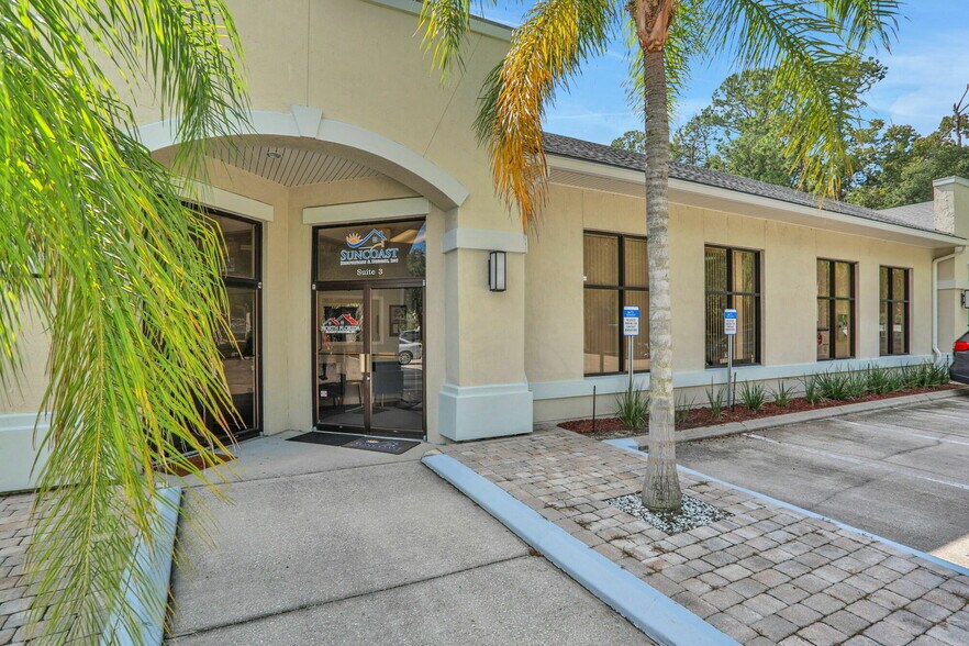 More Photos Of 12428 San Jose Blvd, Jacksonville Office For Sale