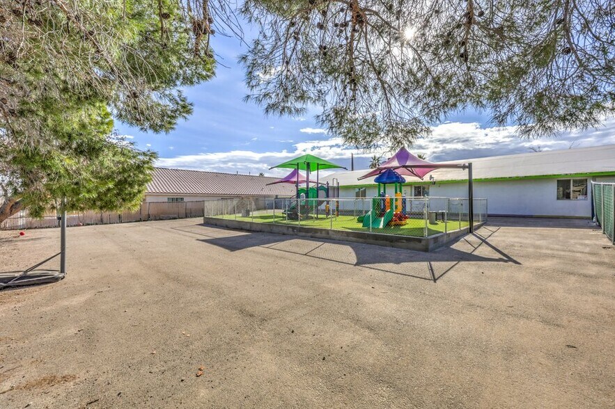 More Photos Of 3710 S Sandhill Rd, Las Vegas Daycare Center For Sale
