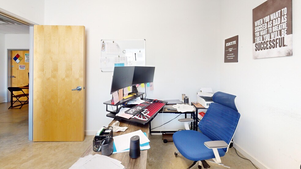 More Photos Of 12112 Anderson Mill Rd, Cedar Park Warehouse For Sale