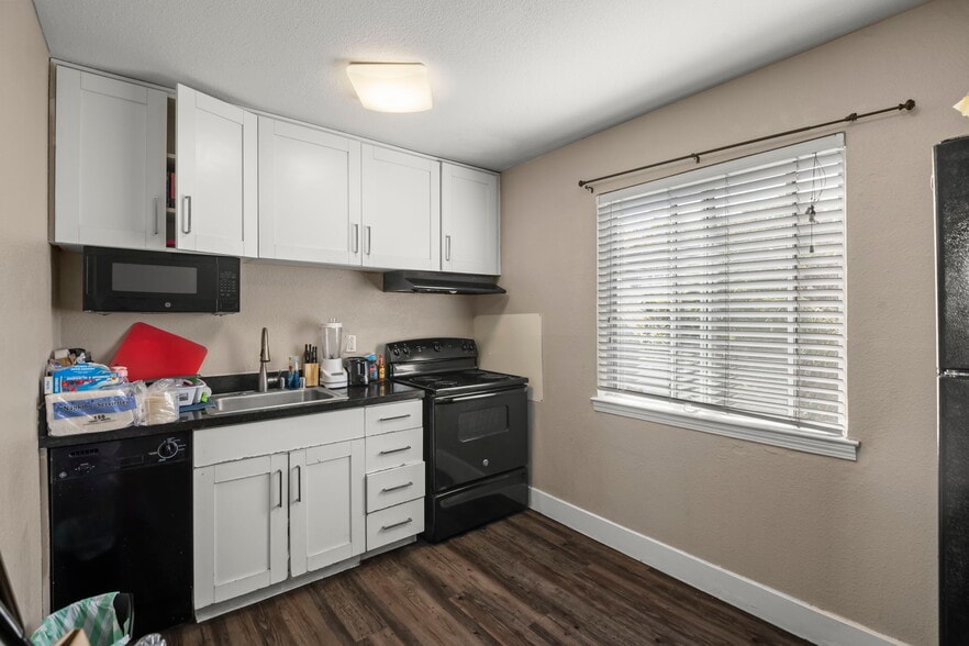 More Photos Of 545 S 9th St, San Jose Apartments For Sale