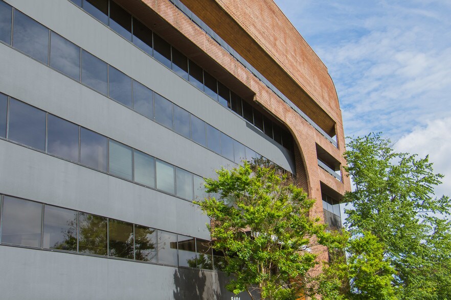 More Photos Of 8401 Corporate Dr, Landover Office For Lease