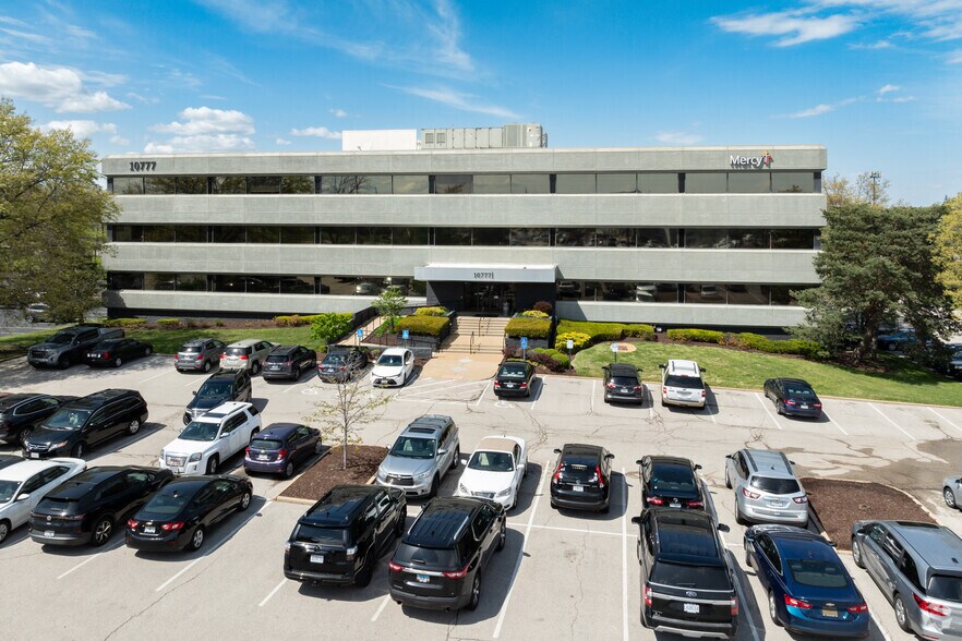 More Photos Of 10777 Sunset Office Dr, Sunset Hills Office For Lease