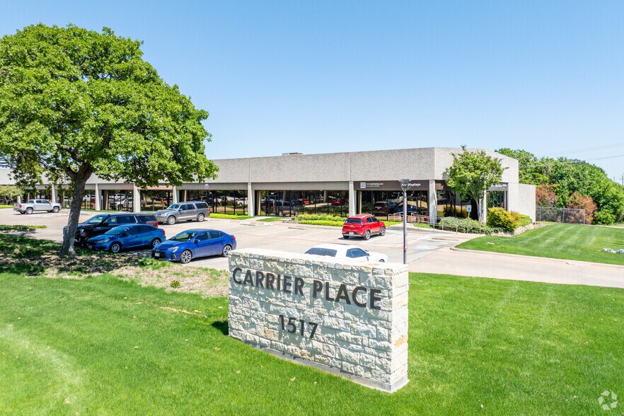 More Photos Of 1517 W Carrier Pky, Grand Prairie Research And Development For Lease