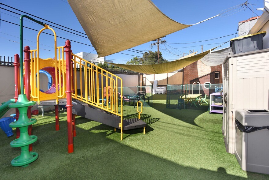 More Photos Of 1627 S La Cienega Blvd, Los Angeles Daycare Center For Sale