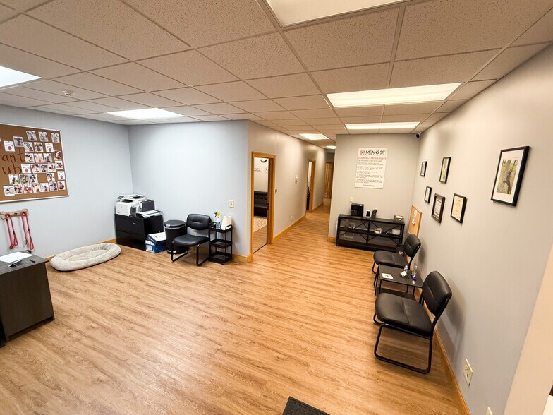 More Photos Of 2390 N Forest Rd, Getzville Loft Creative Space For Lease