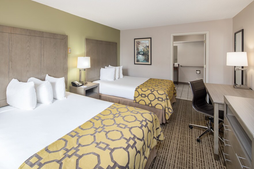 More Photos Of 360 Paul Huff Parkway, Cleveland Hotel For Sale
