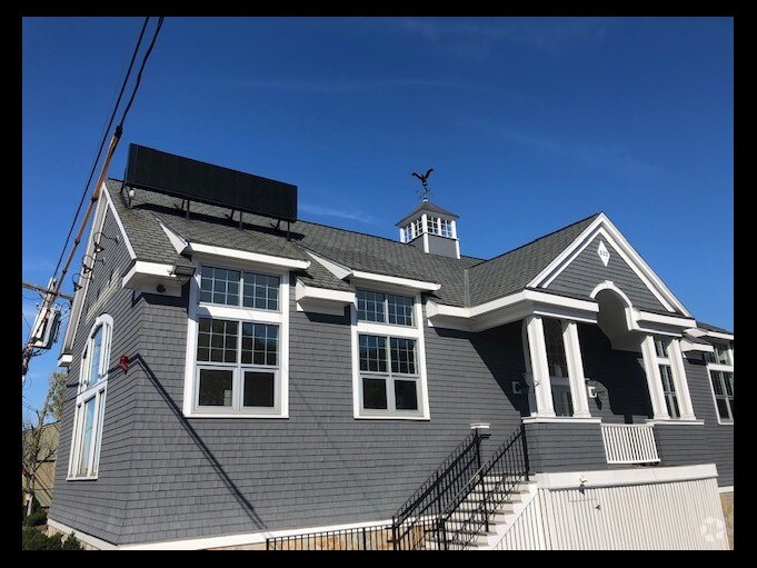 More Photos Of 502 Granite Ave, Milton Freestanding For Lease