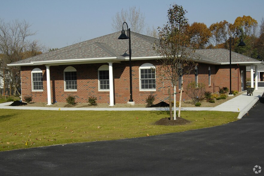 More Photos Of 945 route 146, Clifton Park Medical For Lease