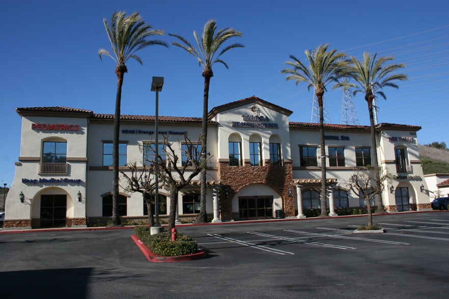 Primary Photo Of 1031 Avenida Pico, San Clemente Medical For Lease