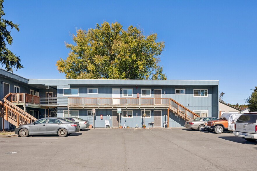 More Photos Of 13275 SW 2nd St, Beaverton Multifamily For Sale