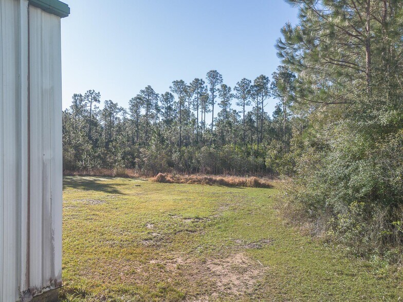 More Photos Of 21051 Coastal Pky, Gulfport Industrial For Sale