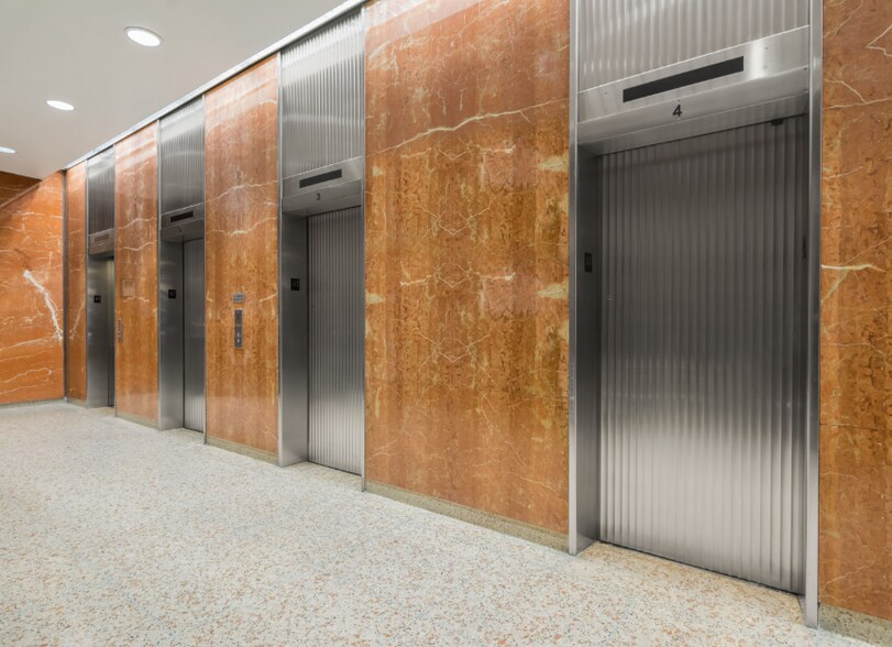 More Photos Of 505 Eighth Ave, New York Office For Lease