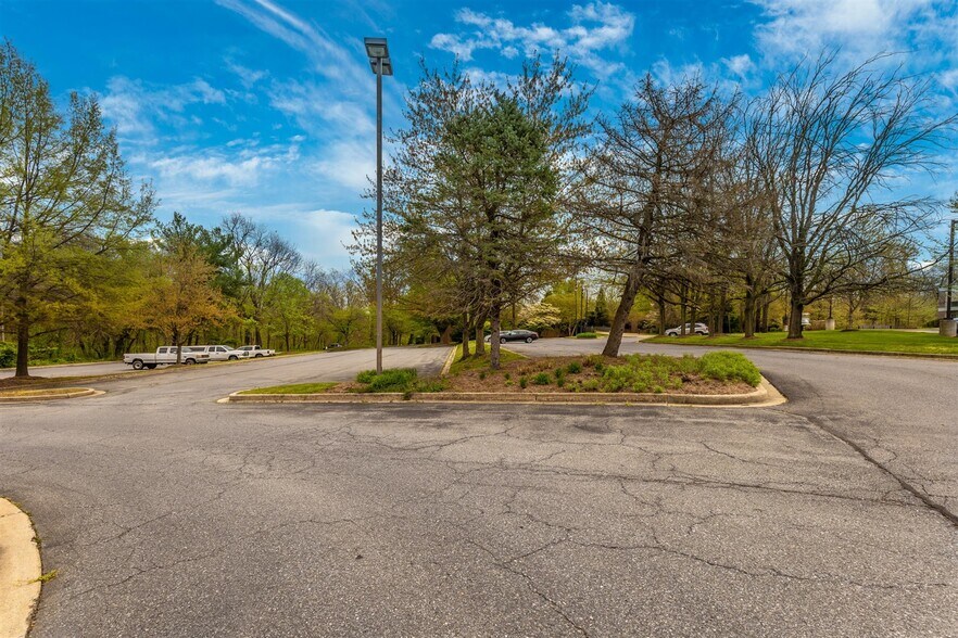 More Photos Of 4539 Metropolitan Ct, Frederick Light Manufacturing For Lease