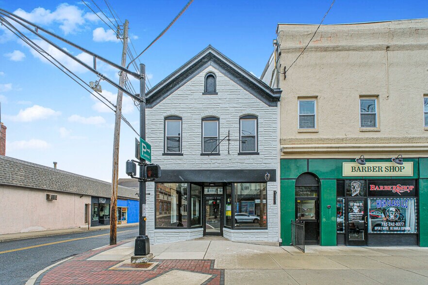 Primary Photo Of 135 Main St, Matawan Storefront Retail Residential For Lease