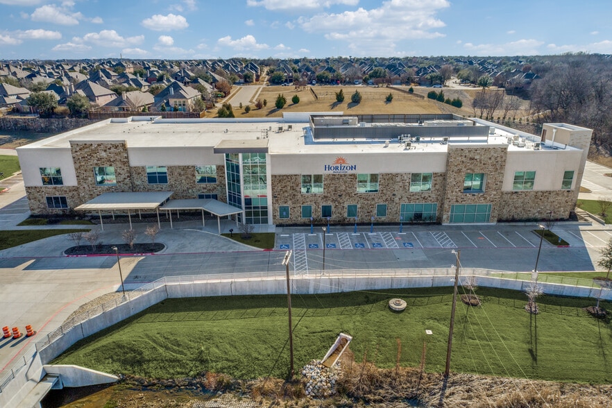 More Photos Of 6601 W University Dr, McKinney Hospital For Lease