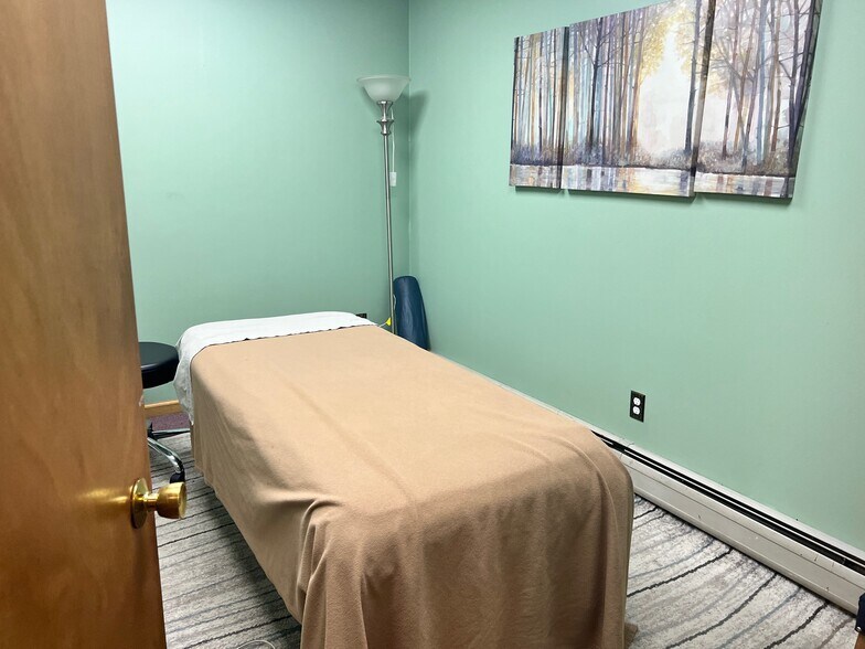 More Photos Of 332-334 North Ave, Garwood Loft Creative Space For Sale