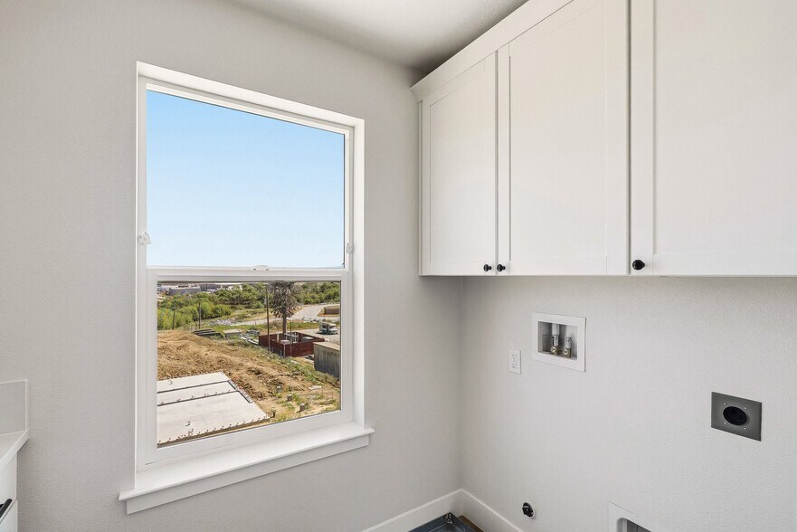 More Photos Of 141 Skyline Vista Way, Watsonville Specialty For Sale