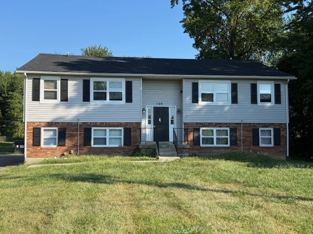Primary Photo Of 192 Pine Valley Dr, Elizabethtown Apartments For Sale