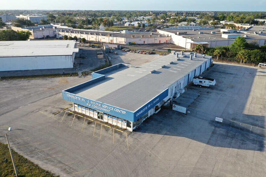 More Photos Of 23180 Harper Ave, Port Charlotte Service For Lease