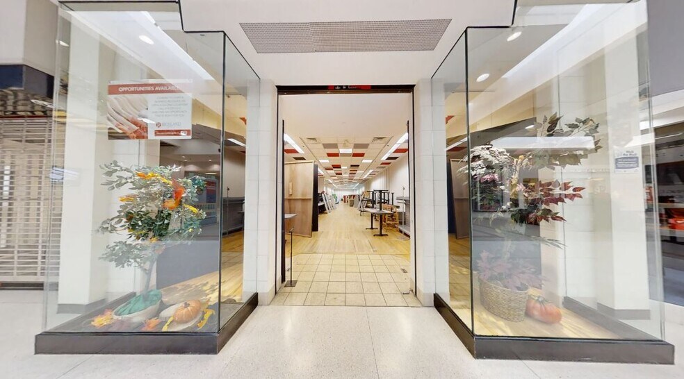 More Photos Of 2209 Richland Mall, Mansfield Unknown For Sale