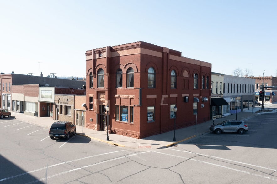 More Photos Of 100 S Washington St, Lake City Restaurant For Sale