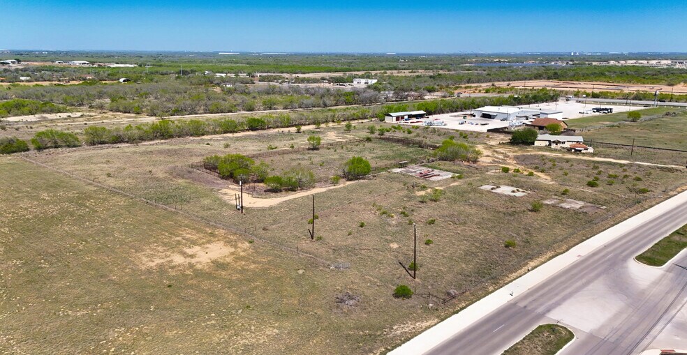 More Photos Of 20407 Gus McCrae Ln, San Antonio Land For Sale