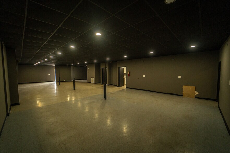 More Photos Of 3011 Houston Hwy, Victoria Warehouse For Lease