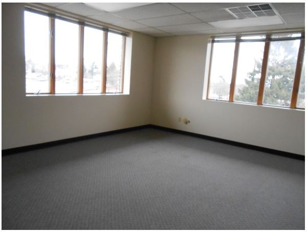 More Photos Of 55 S Progress Ave, Harrisburg Office For Sale