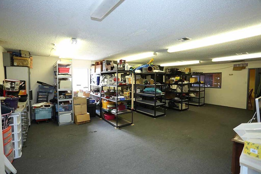 More Photos Of 4023 W Oquendo Rd, Las Vegas Warehouse For Sale