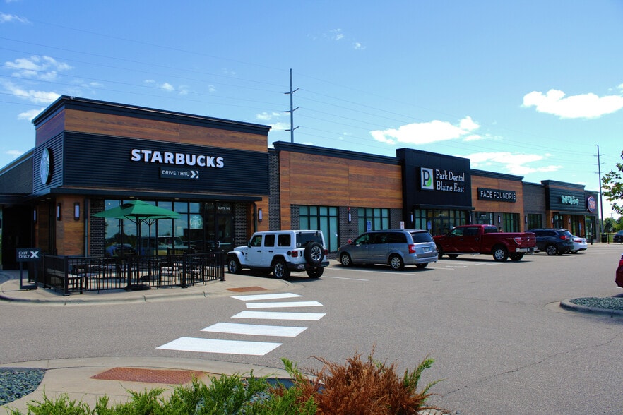 More Photos Of 4190 108th Ave NE, Blaine General Retail For Lease