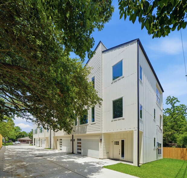 More Photos Of 5024 Winnetka St, Houston Multifamily For Sale