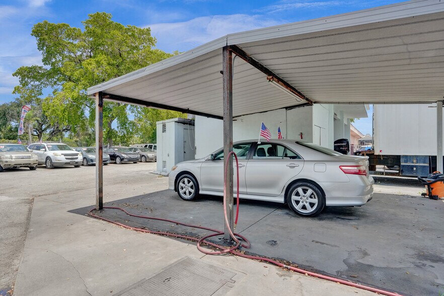 More Photos Of 5350 N State Road 7, Fort Lauderdale Auto Repair For Lease