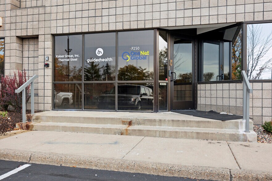 More Photos Of 7250 Metro Blvd, Edina Loft Creative Space For Lease