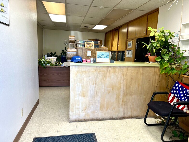 More Photos Of 524 SW 12th St, Pendleton Industrial For Sale