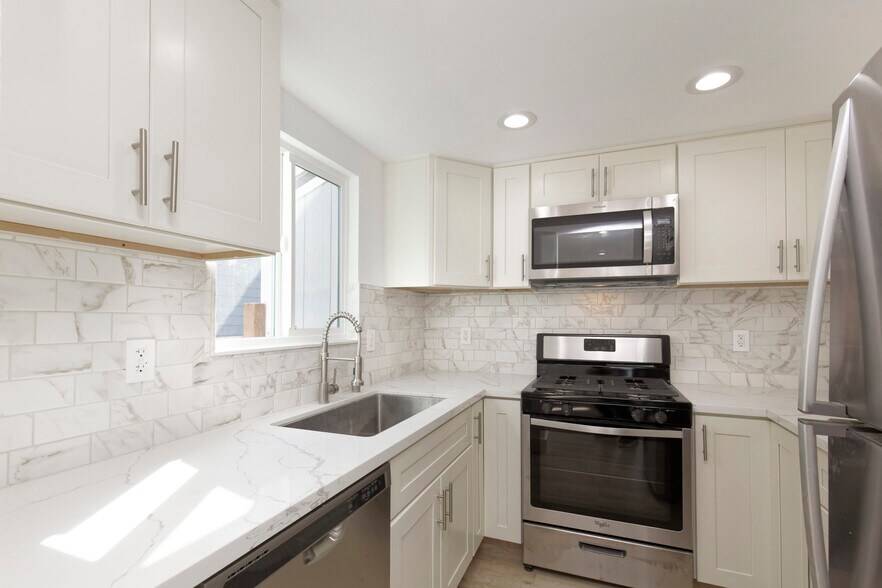 More Photos Of 8690 Old Redwood Hwy, Windsor Apartments For Sale