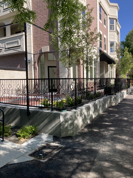 More Photos Of 79 Aikens Rd, Eagle Storefront Retail Office For Sale