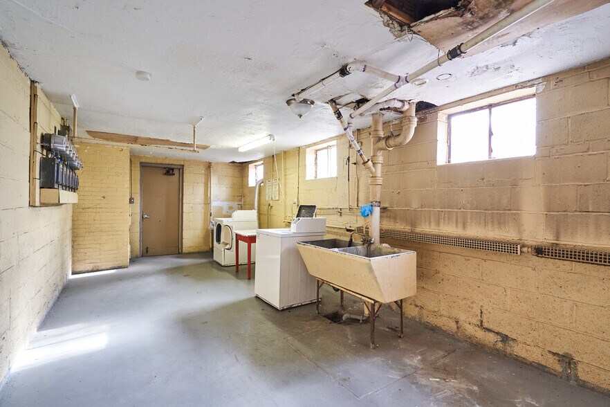 More Photos Of 1608 Coventry Rd, Cleveland Apartments For Sale