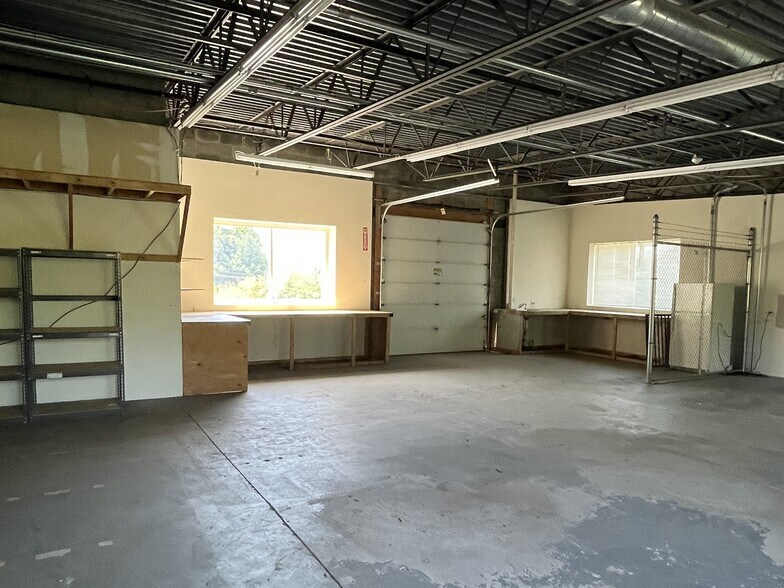 More Photos Of 1035 W Baltimore Pike, Media Freestanding For Sale