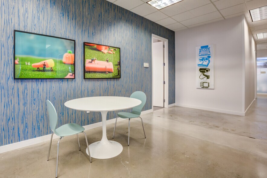 More Photos Of 3101-3111 N Central Ave, Phoenix Office For Lease