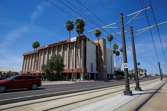 More Photos Of 5050 N 19th Ave, Phoenix Schools For Lease