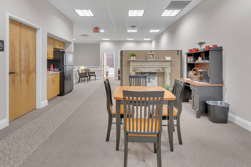 More Photos Of 111 Sunset Ave, Asheboro Office Residential For Sale